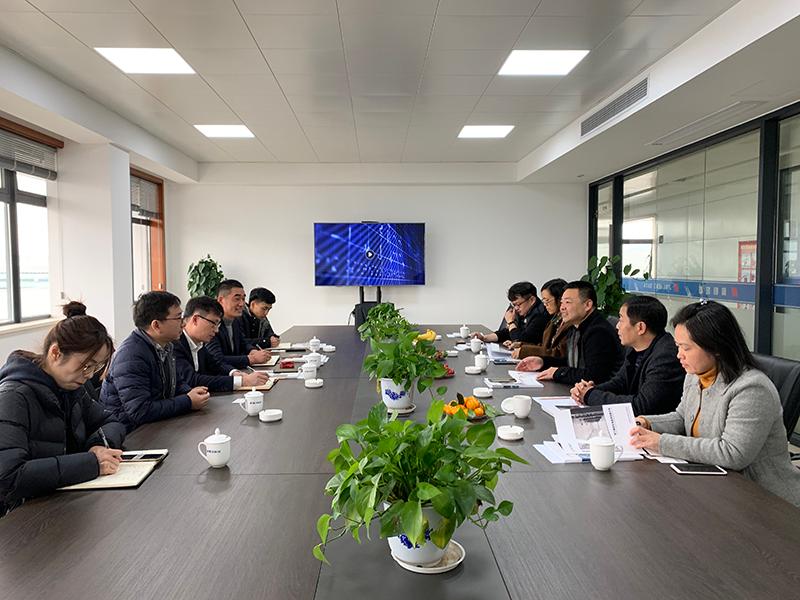 成都市新都区经信局领导一行考察精恒数据