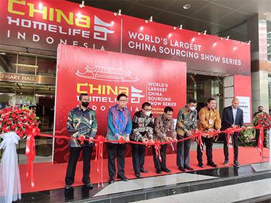 精功机器人参加 2022年第二届中国（印尼）贸易博览会