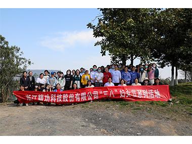 春风十里，致敬每一位她！