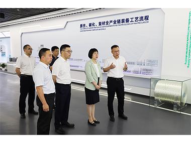 绍兴市委副书记、代市长吴登芬在精工科技宣讲党的二十届三中全会精神并调研指导
