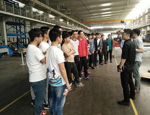 Teachers and students of the Mechanical and Electrical Engineering Branch of Shaoxia Hospital visited Jinggong Technology