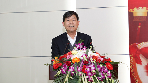 1579577220104175.jpg 王总宣读表彰决定.jpg