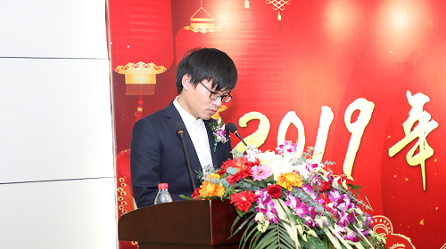 1579577334288240.jpg 先进代表唐佳栋发言.jpg