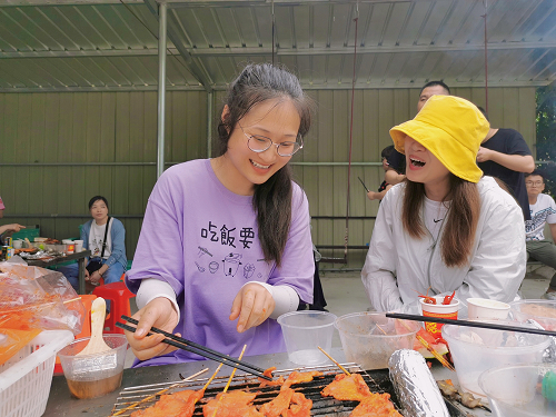1589267311411920.jpg 9农家乐:烧烤.jpg