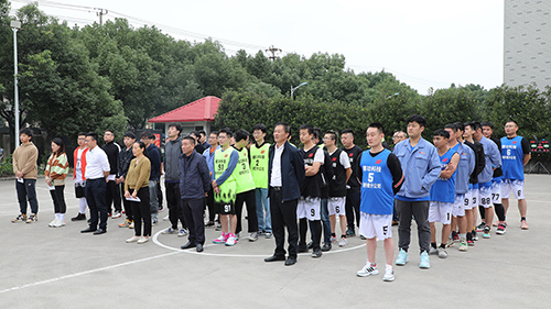 1634792067697301.jpg 球队亮相.jpg